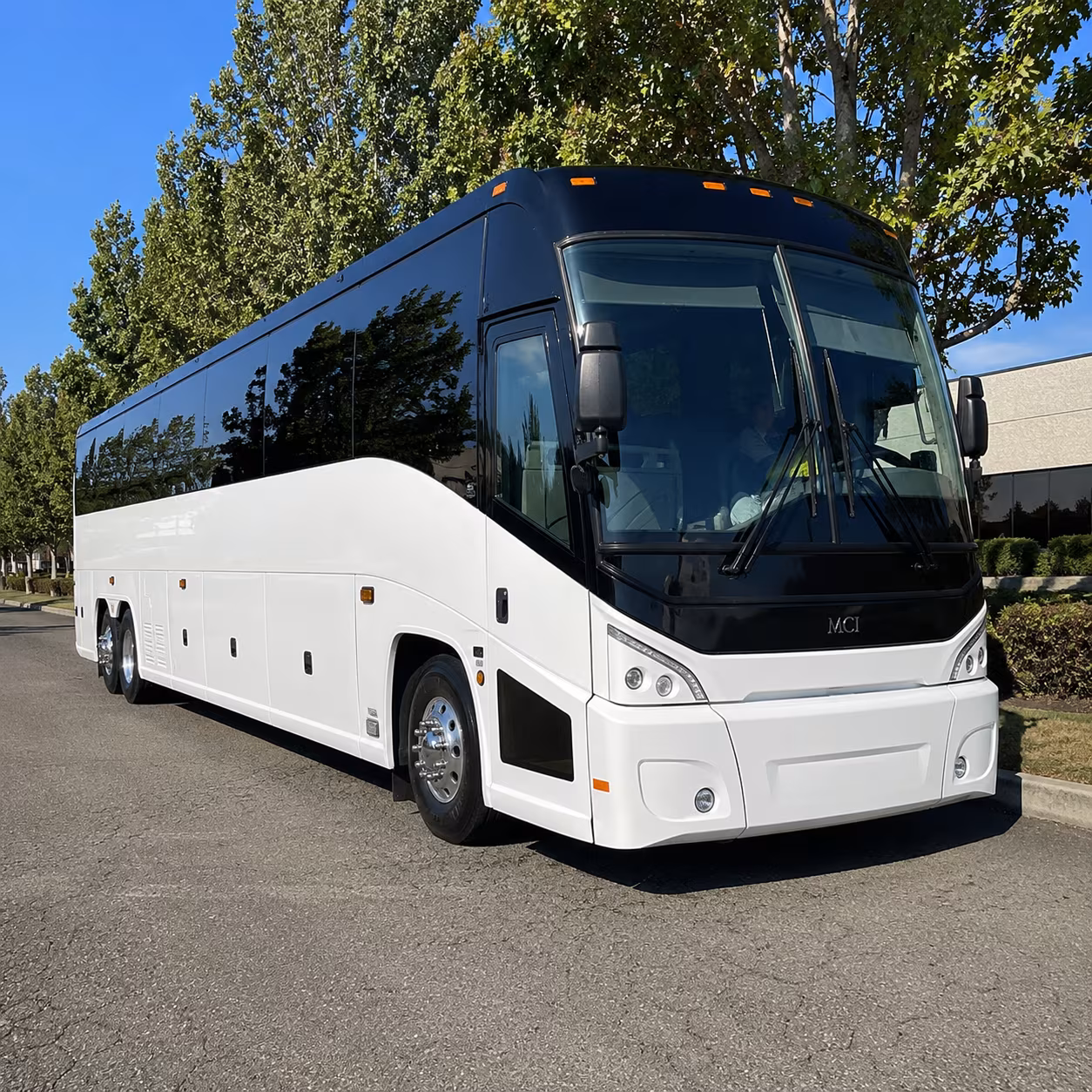 Rent a Bus to Fresno Yosemite International Airport