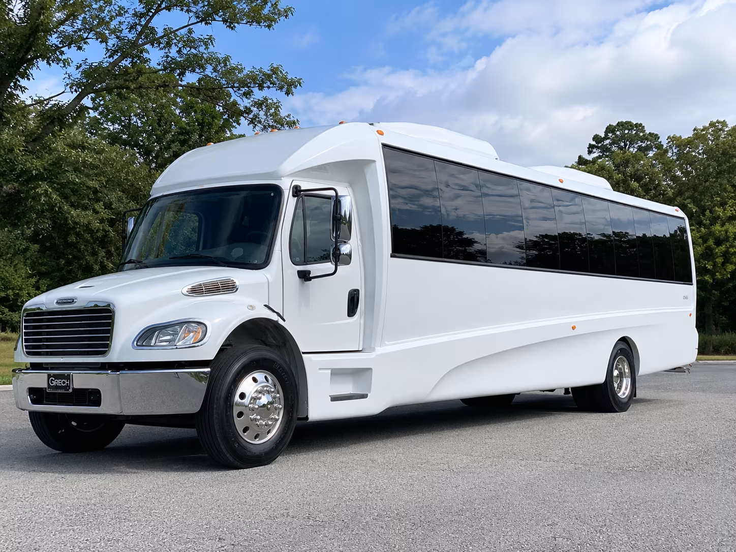 Bakersfield Winery Tour & Pub Crawl Transportation