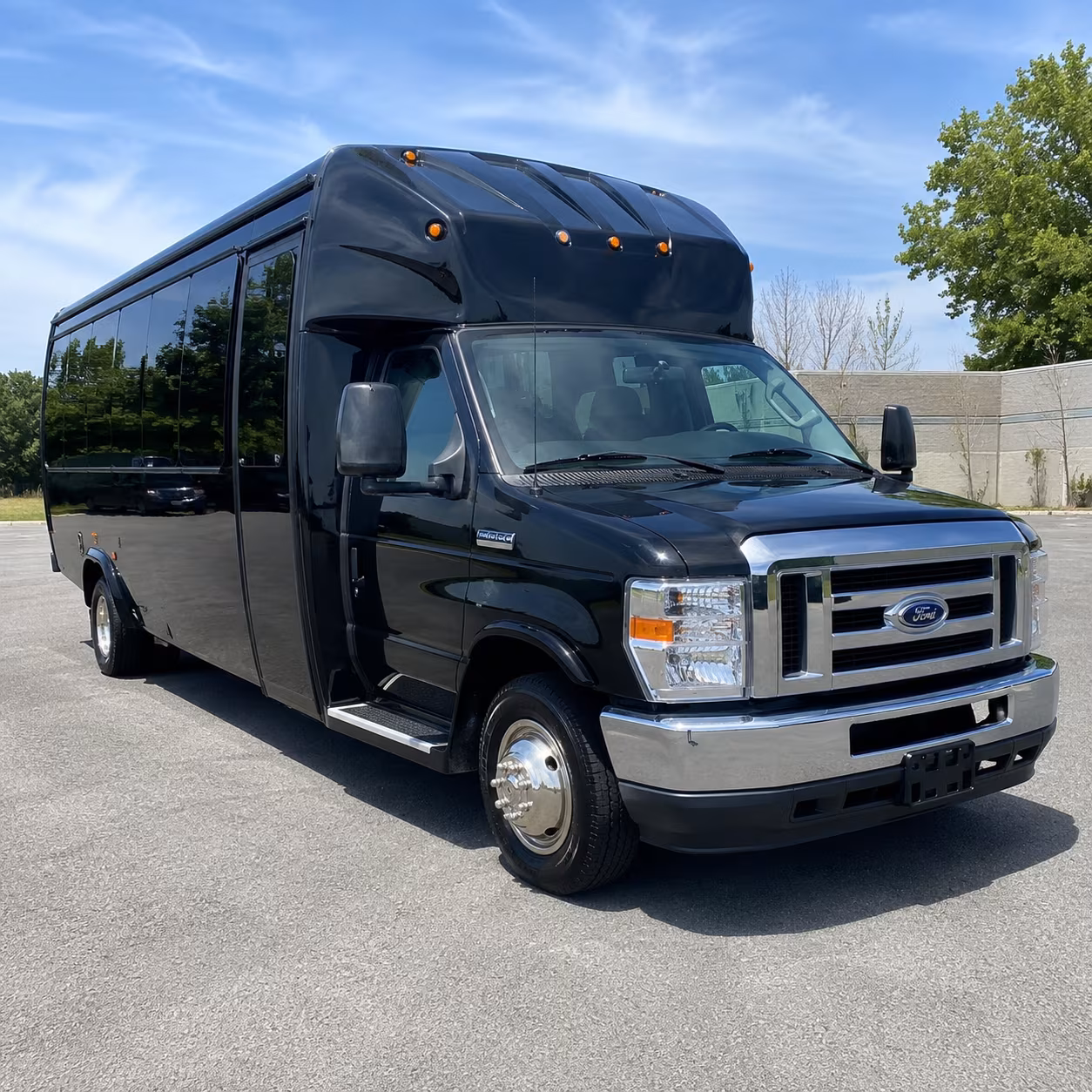 Clovis Winery Tour & Pub Crawl Transportation