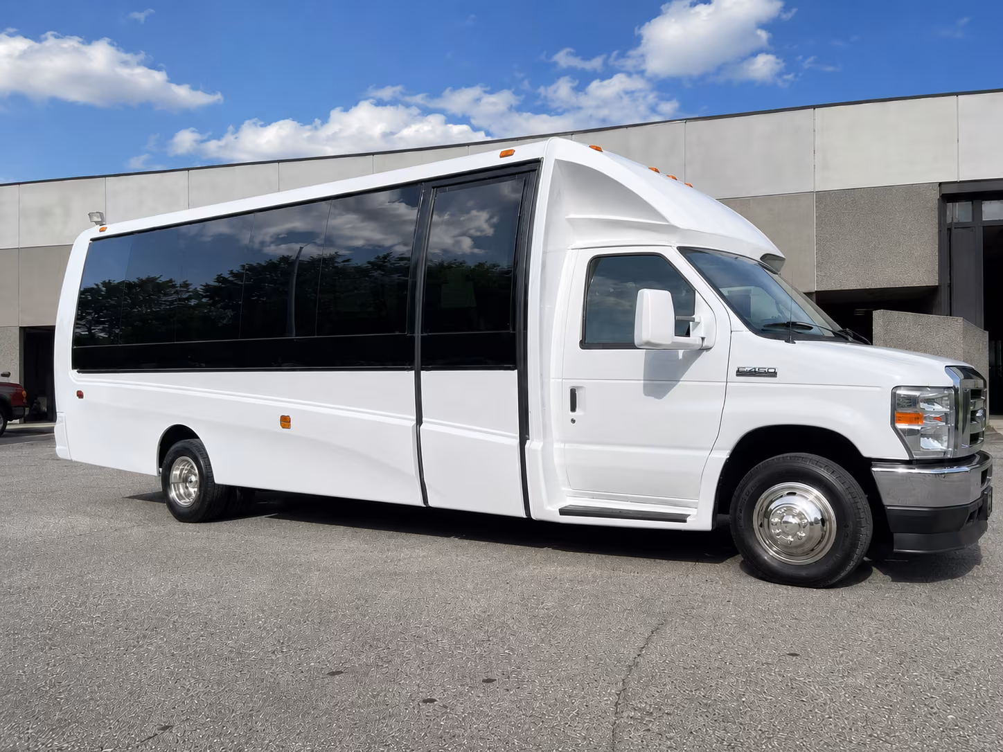 Delano Wedding Transportation & Shuttle Service