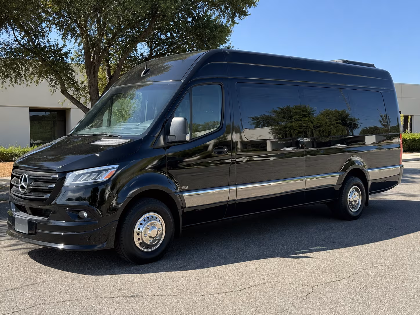 Fresno Wedding Transportation & Shuttle Service