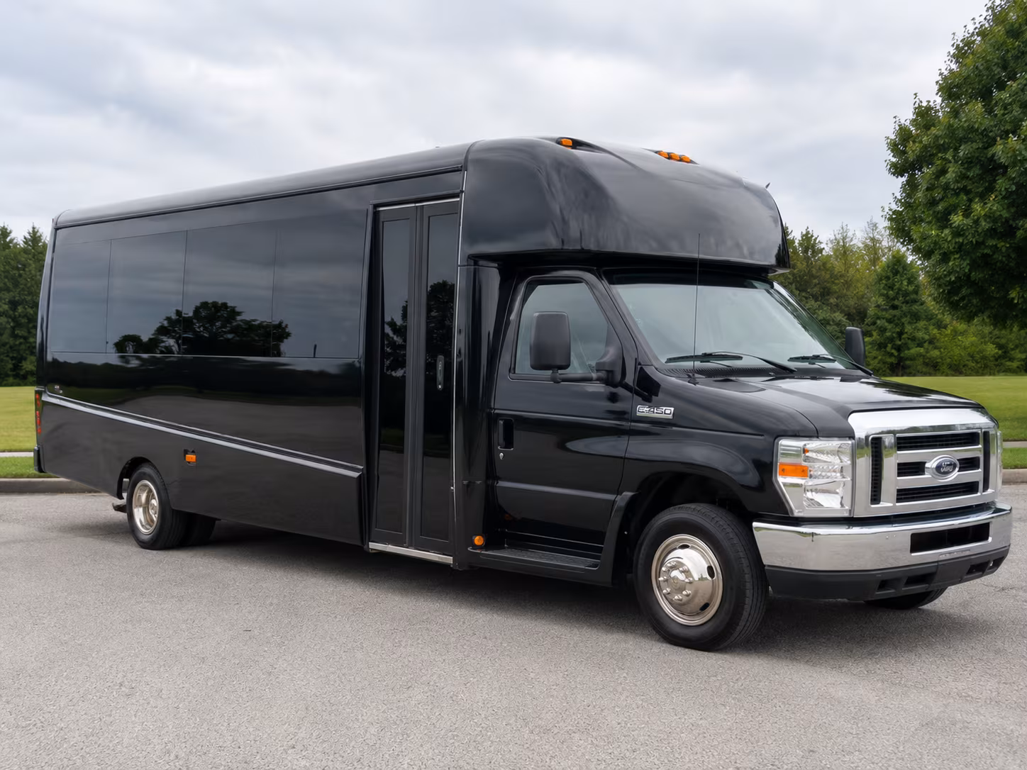 Visalia Airport Shuttle & Transportation party bus exterior