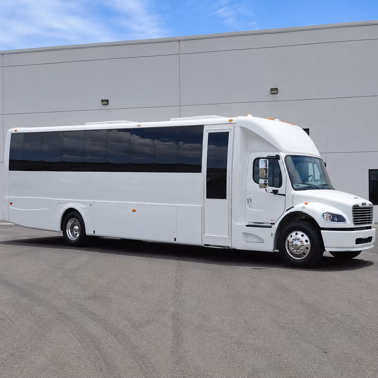 Visalia Birthday, Sweet 16, & Quinceañera Transportation party bus exterior