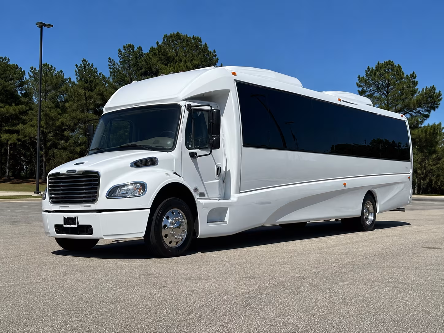 Visalia Winery Tour & Pub Crawl Transportation party bus exterior